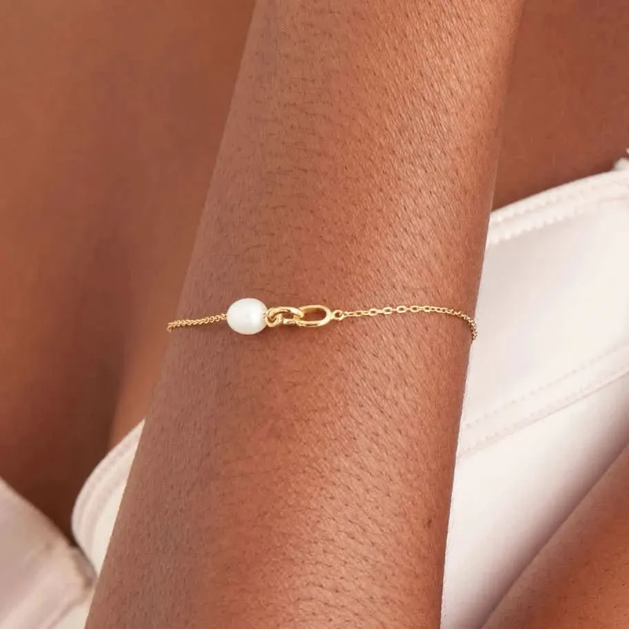 Ania Haie Pearl Link Chain Bracelet B043-01G Ania Haie Jewellery