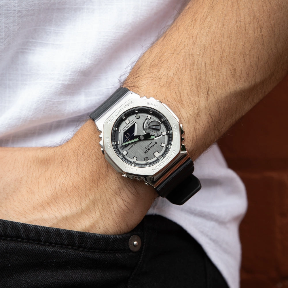G-Shock Watches G-Shock GM2100-1A Metal Covered Silver 'CasiOak'