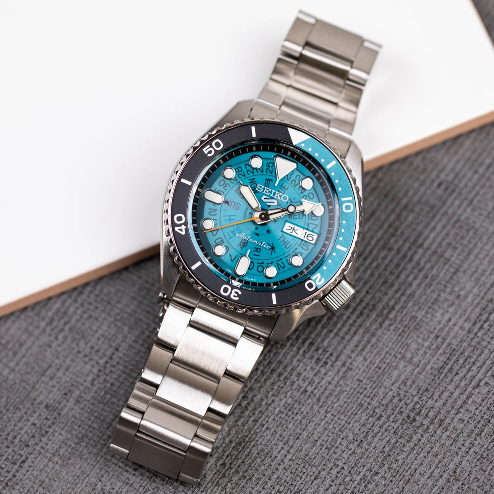 Seiko Watches Seiko 5 SRPJ45K 'Time Sonar' Automatic