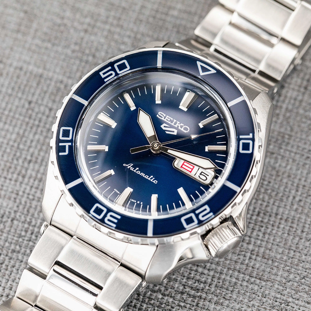 Seiko Watches Seiko 5 SRPK97K SKX Suits Style