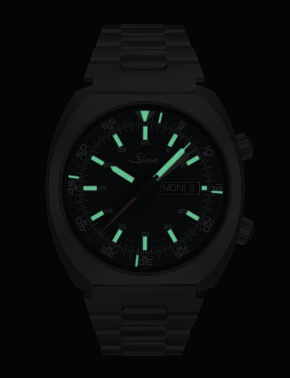 Sinn Watches Sinn 240 St GZ Cowhide Integrated Watch